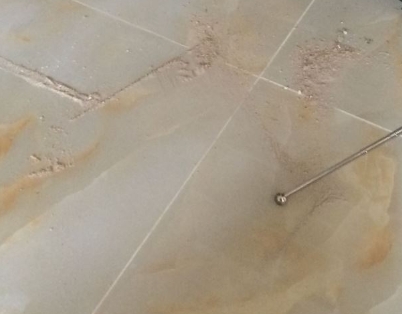 滨湖瓷砖空鼓维修公司分享粘合剂选择不当在瓷砖铺贴过程中可能导致以下问题